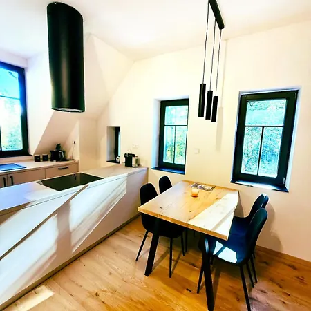 Moderni - Jizerske Hory Apartman *